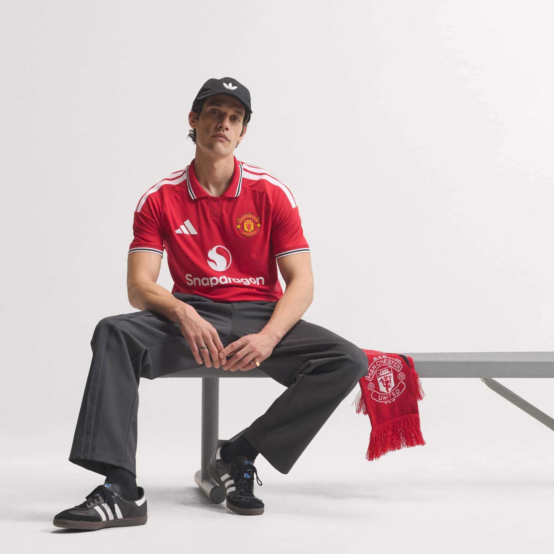Manchester United 25/26 Away Jersey
